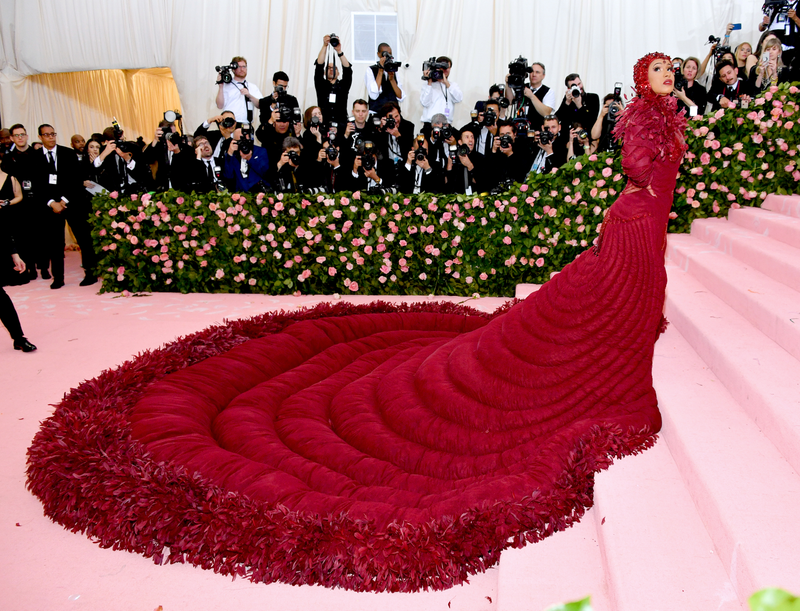 Illustration for article titled Elites Go Camping: Every Look from the 2019 Met Gala Red Carpet